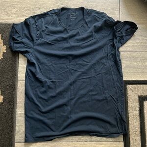 Outerknown Tshirt